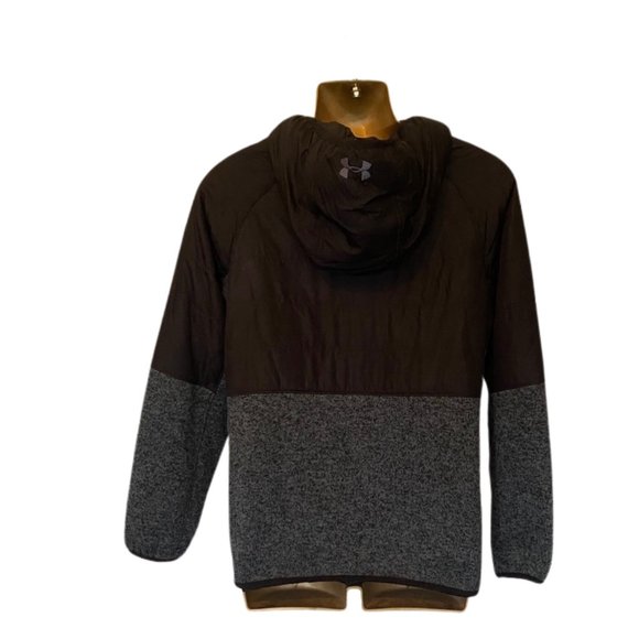 Under Armour Winter Jacket | Black & Grey Puffer Jacket - Picture 2 of 10